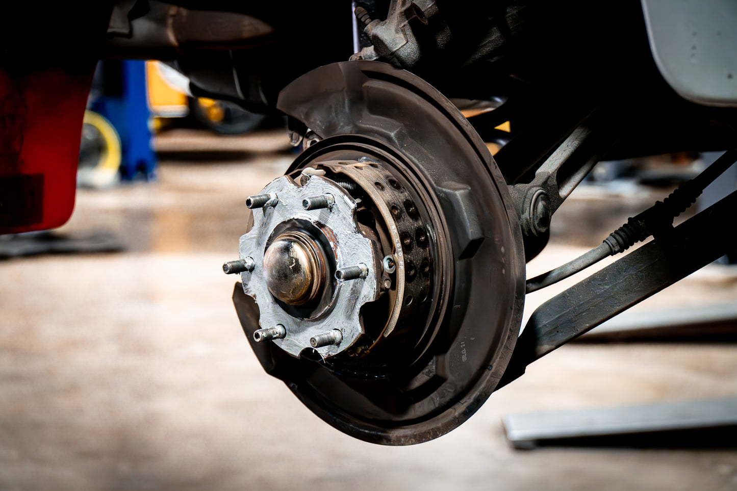 Mitsubishi Pajero Evolution (V55W) Complete Brake Rotor Kit image 9