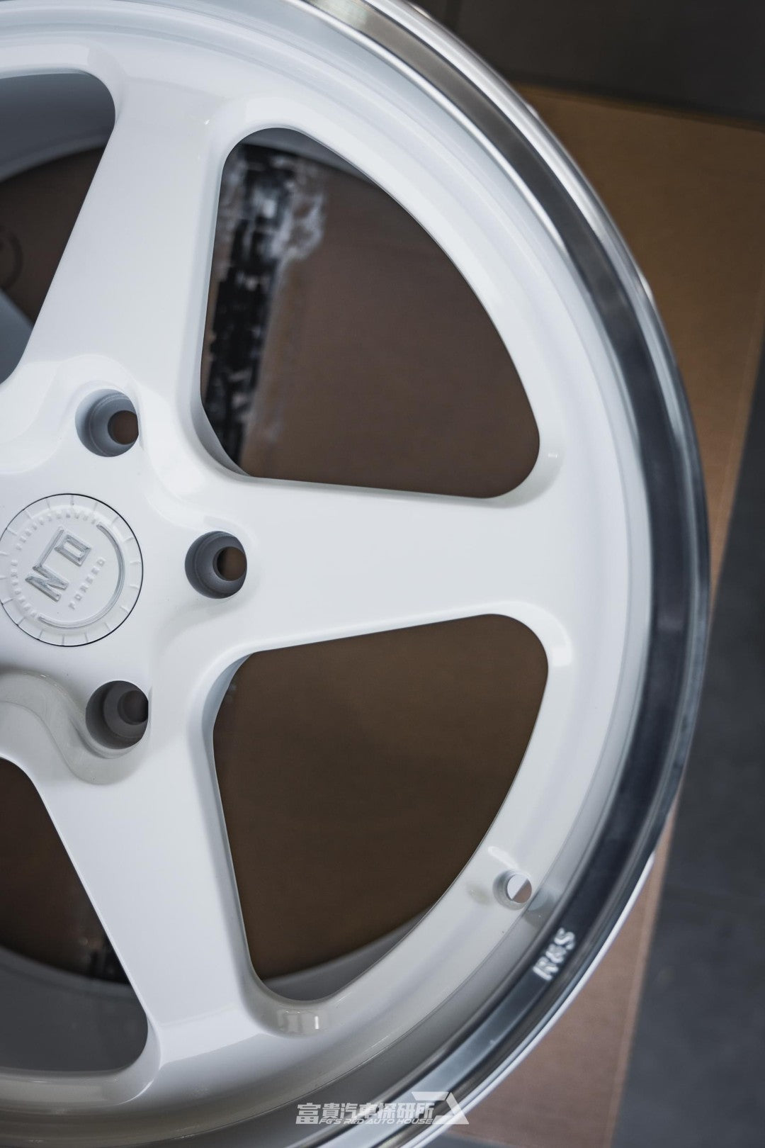 N-Zero Forged SF-28