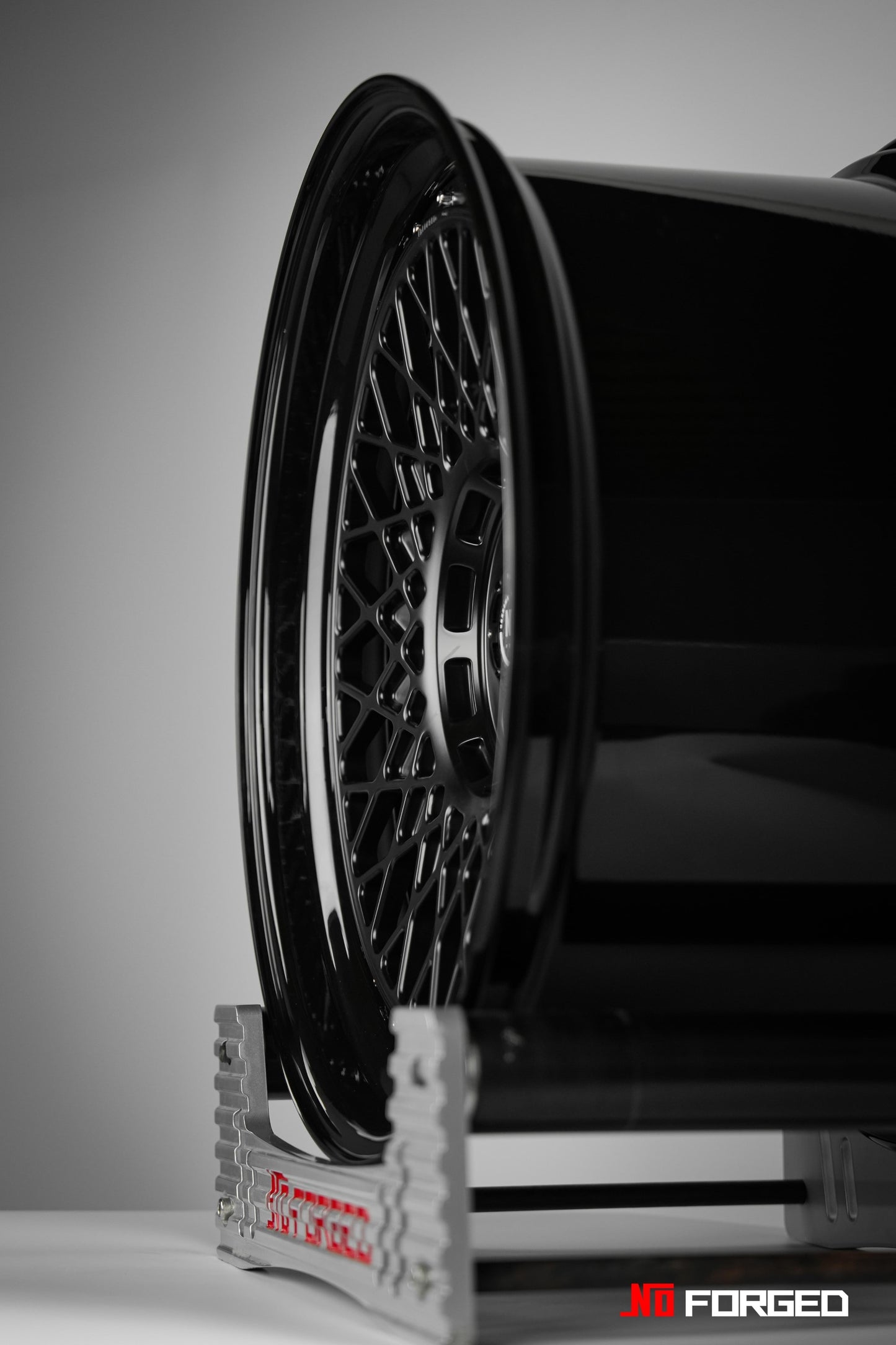 N-Zero Forged SF-17 Disco Volante