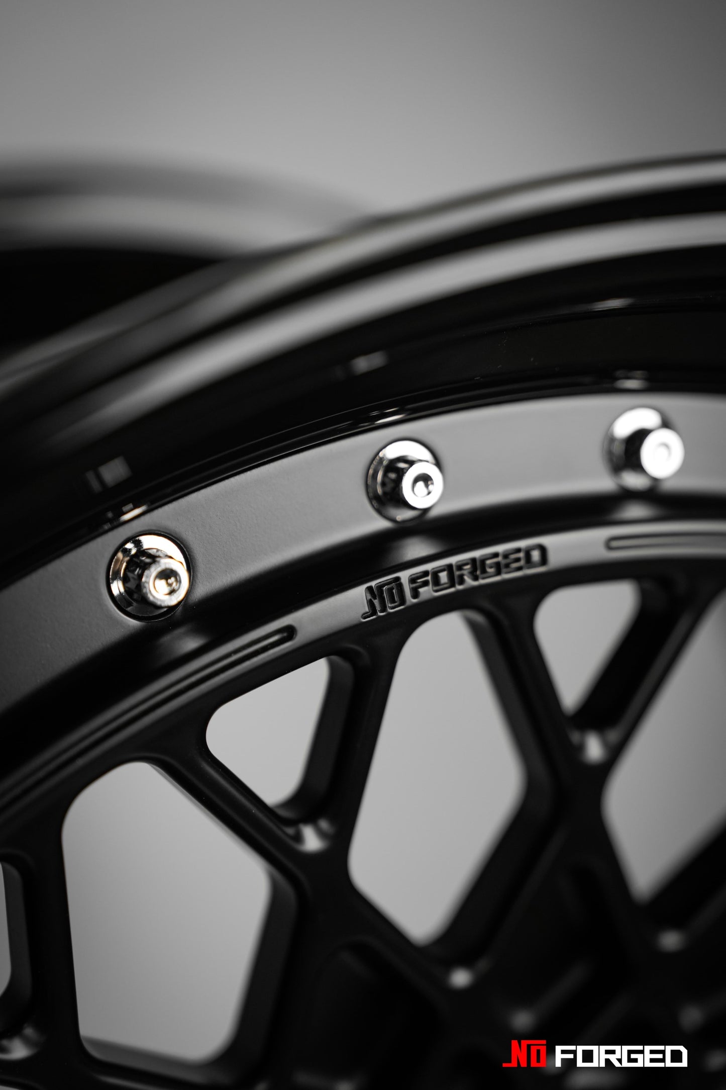N-Zero Forged SF-17 Disco Volante
