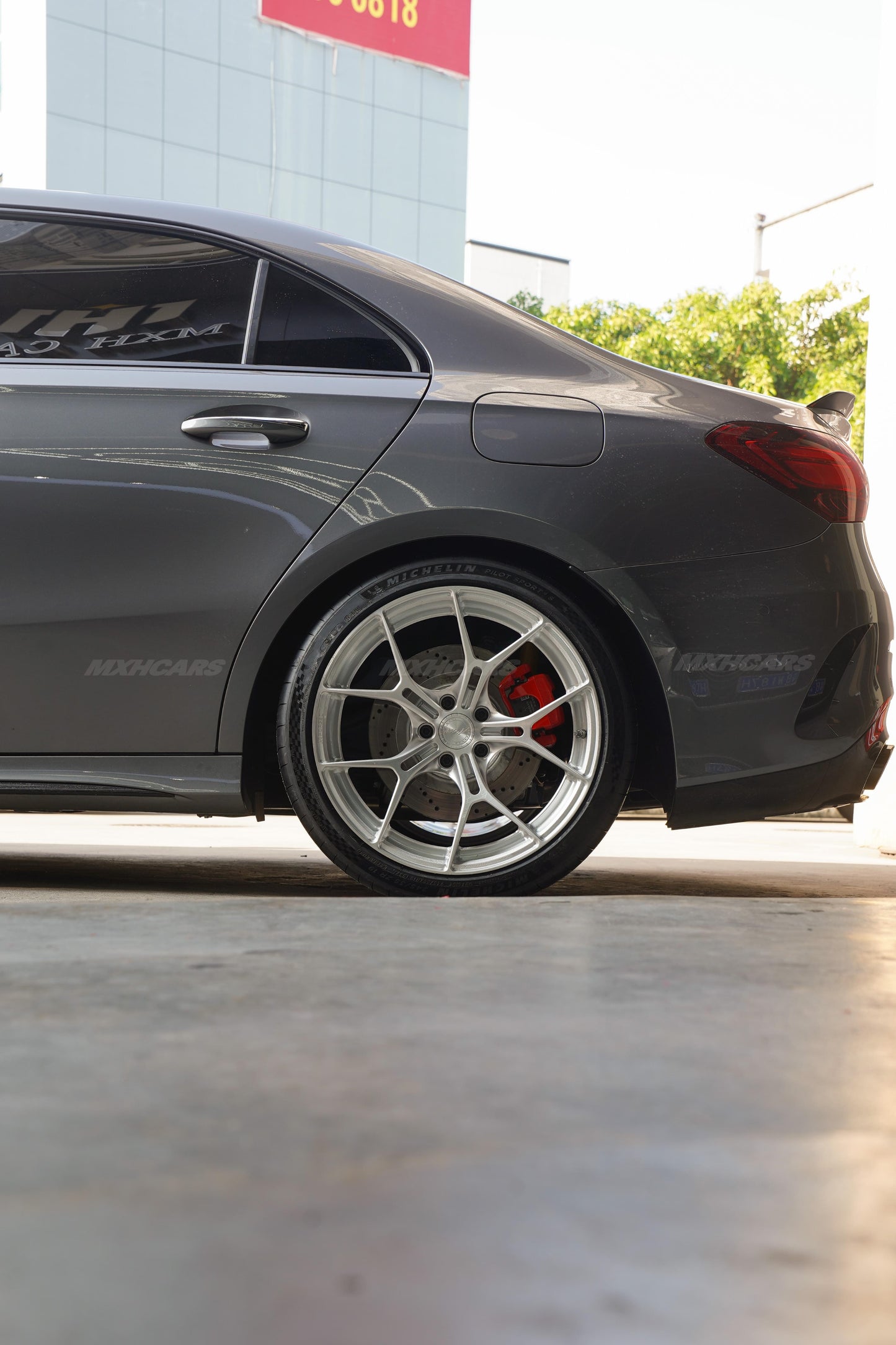 N-Zero Motorsport SF-R EVO