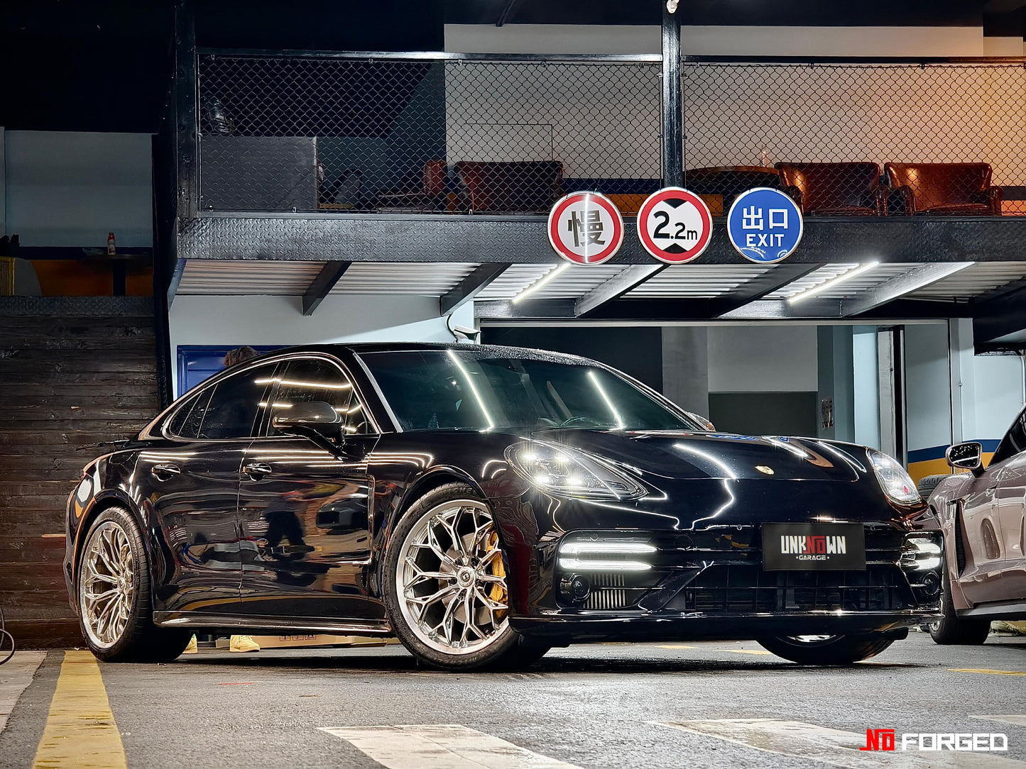 N-Zero Forged UF-01 Solar Crown (For Lamborghini & More)