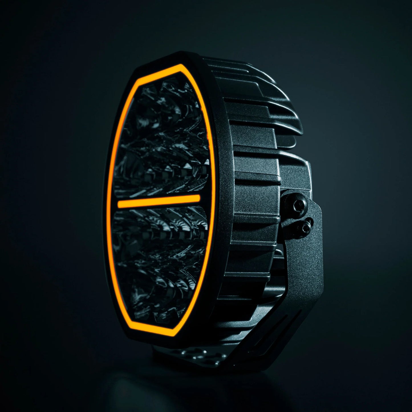 Strands Lighting BIG ENERGY 9″