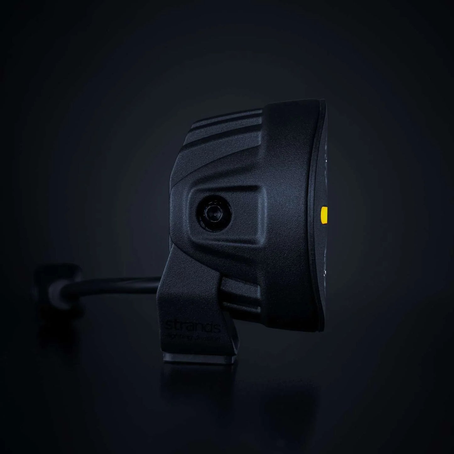 Strands Lighting NUUK D-LINE MC ROUND DRIVING 3″