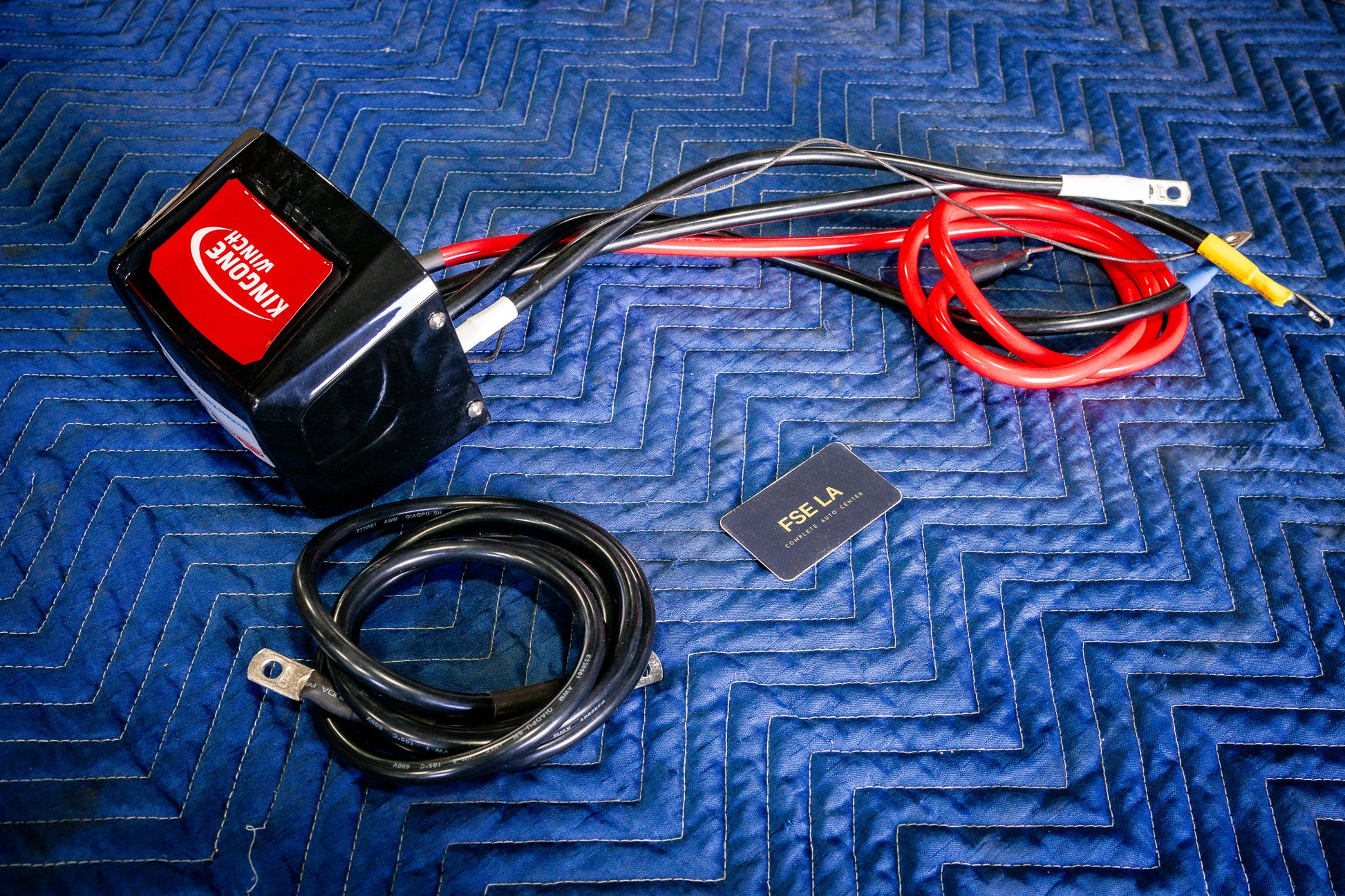 Kingone Orca 13,000 lbs Winch with Synthetic Rope & Wireless Remote Control image 8