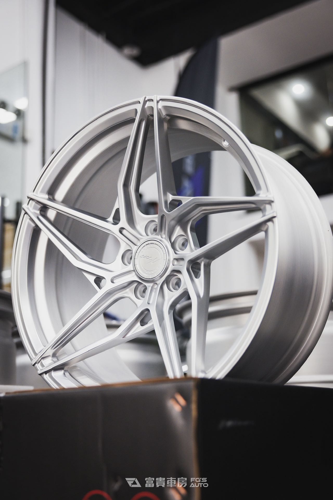 N-Zero Forged NEO-01